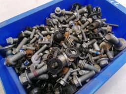 MCLAREN McLaren 720S Spider SCREWS BOLTS FROM ONE CAR SET BOLTS- — thumbnail 3