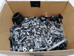 MCLAREN McLaren 570S Spider SCREWS BOLTS FROM ONE CAR SET BOLTS- — thumbnail 1
