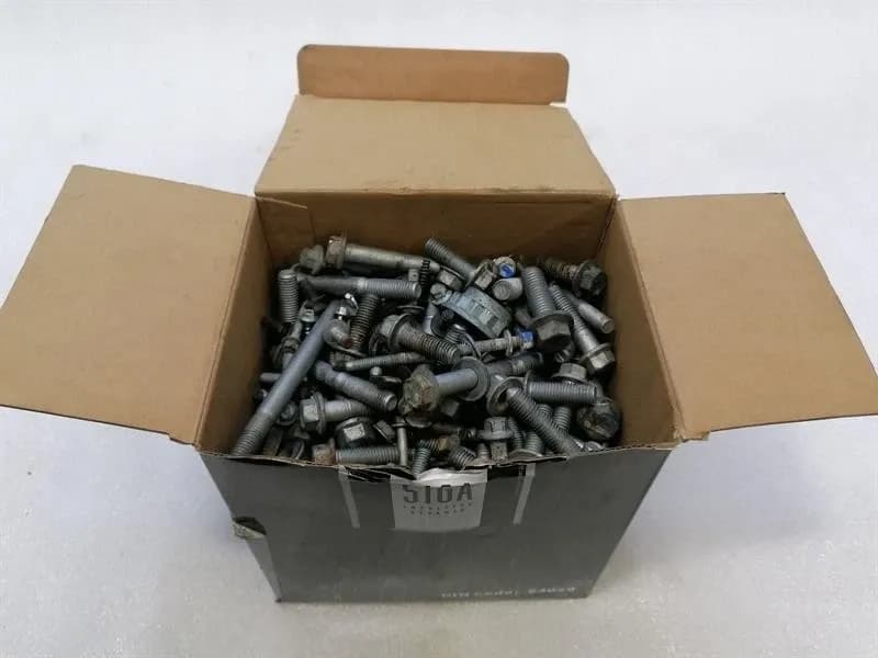 MCLAREN McLaren 720S Coupe SCREWS BOLTS FROM ONE CAR SET BOLTS-