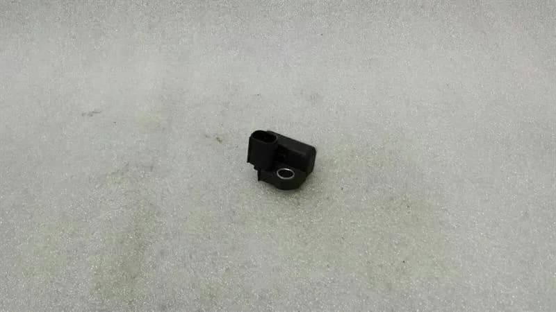 Mercedes C Class W205 Crash Sensor A0009057600 Impact Sensor SRS C63 AMG-