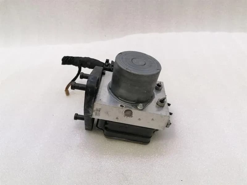 MERCEDES C63 AMG W205 A.B.S PUMP A2054312200 ABS PUMP HYDRAULIC BLOCK -