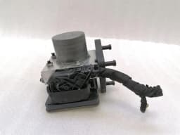 MERCEDES-BENZ MERCEDES C63 AMG W205 A.B.S PUMP A2054312200 ABS PUMP HYDRAULIC BLOCK - — thumbnail 4