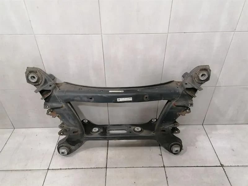 MERCEDES-BENZ Mercedes C Class W205 C63 AMG Coupe Subframe Rear A2053509726 Axle Frame -