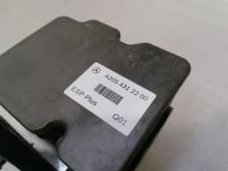 MERCEDES-BENZ Mercedes C Class W205 A.B.S Pump A2054312200 ABS Pump Hydraulic Block ESP Plus — thumbnail 5