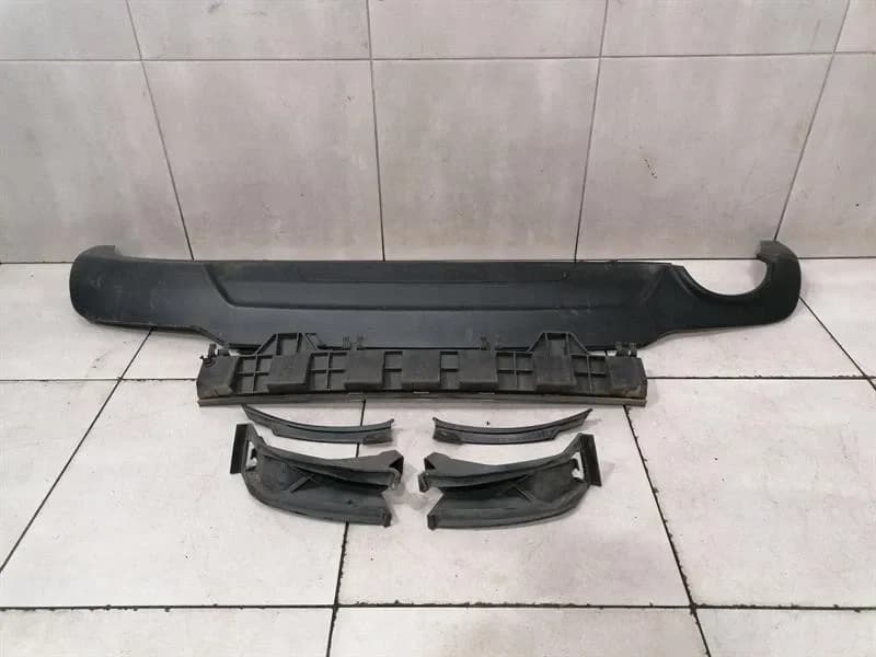 MERCEDES-BENZ Mercedes C Class AMG W204 Rear Bumper Molding A2048853738 Bumper Bar