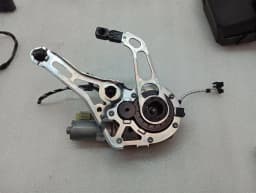 MERCEDES-BENZ Mercedes C Class W205 Electric Boot hinge A2229006008 tailgate hinge — thumbnail 5