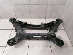 MERCEDES-BENZ Mercedes C63 AMG W204 subframe rear A2313501608 axle frame rear axle- — thumbnail 2