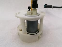MERCEDES-BENZ MERCEDES GT C190 GTS S COUPE Fuel Pump Electric A1904700294 Fuel Pump - — thumbnail 4