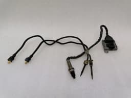 MERCEDES-BENZ MERCEDES C CLASS W205 LAMBDA SENSOR KIT A0009053009 LAMBDA SENSOR KIT A0009059704- — thumbnail 1
