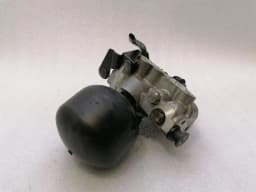 MERCEDES-BENZ Mercedes S-Class W222 Front ABC Valve A2213200958 Front Hydraulic Valve — thumbnail 3