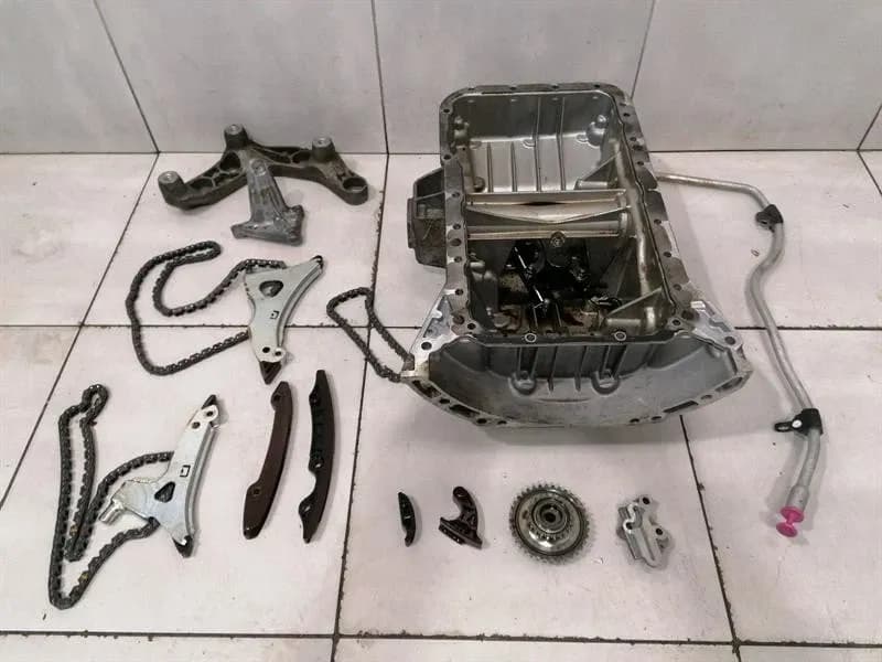 MERCEDES-BENZ MERCEDES C43 AMG M276 V6 W205 OIL SUMP A2760106211 OIL PAN