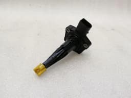 MERCEDES-BENZ Mercedes A Class W177 A35 AMG Oil Level Sensor A0919057001 Fill Sensor — thumbnail 3