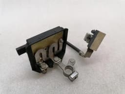 MERCEDES-BENZ MERCEDES GT C190 GTS S COUPE Battery Sensor A0009061505- — thumbnail 4