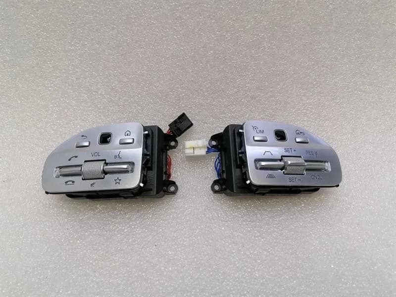 MERCEDES-BENZ MERCEDES GT C190 GTS S COUPE MFL SWITCH A0999051504 RIGHT HAND DRIVE RHD-
