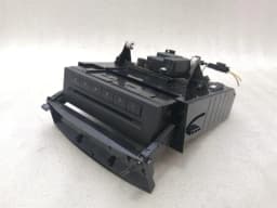 MERCEDES-BENZ MERCEDES CLS W219 CD Changer A2118706189 CD Changer — thumbnail 4
