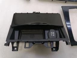 MERCEDES-BENZ Mercedes C63 AMG Edition 507 Coupe W204 Veneer A2046801471 Right Hand Drive — thumbnail 7