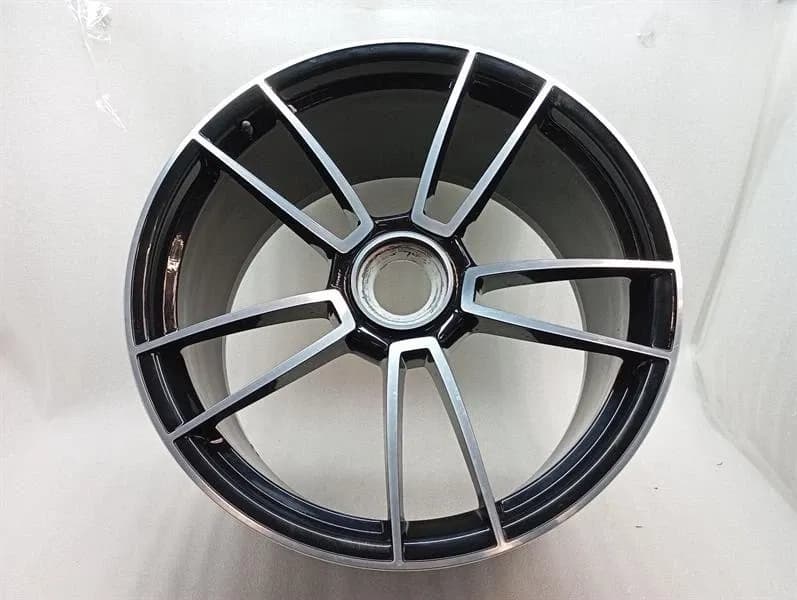 21 Porsche 911 992 Alloy Wheel 992601025AA Alloy Wheel Turbo S Center Lock -