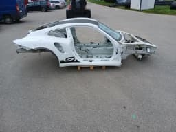 PORSCHE PORSCHE 911 991 GT3RS MK1 BODY SHELL 99150000191 CHASSIS BODY JAPAN LETTER- — thumbnail 1
