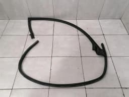 FERRARI Ferrari GTC4 Lusso F151M Right Door Seal 86872100 Right Door Seals - — thumbnail 1