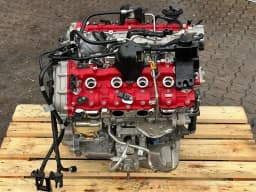 FERRARI Ferrari Roma F169 3.9 V8 Engine F154BH *527918* Engine 11K MILES - — thumbnail 9
