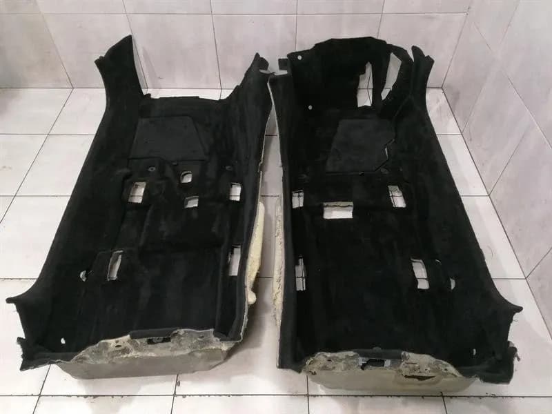 FERRARI FERRARI GTC4 LUSSO F151M FLOOR CARPET SET 88114400 RIGHT HAND DRIVE RHD-