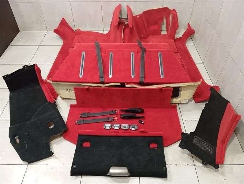 FERRARI FERRARI 812 SUPERFAST F152M RED FLOOR CARPET SET 89207800 RIGHT HAND DRIVE-