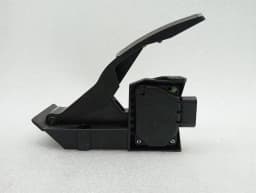 FERRARI Ferrari GTC4 Lusso T 3.9 V8 F151M Gas Pedal (Electrical) 243117 RHD SET - — thumbnail 4