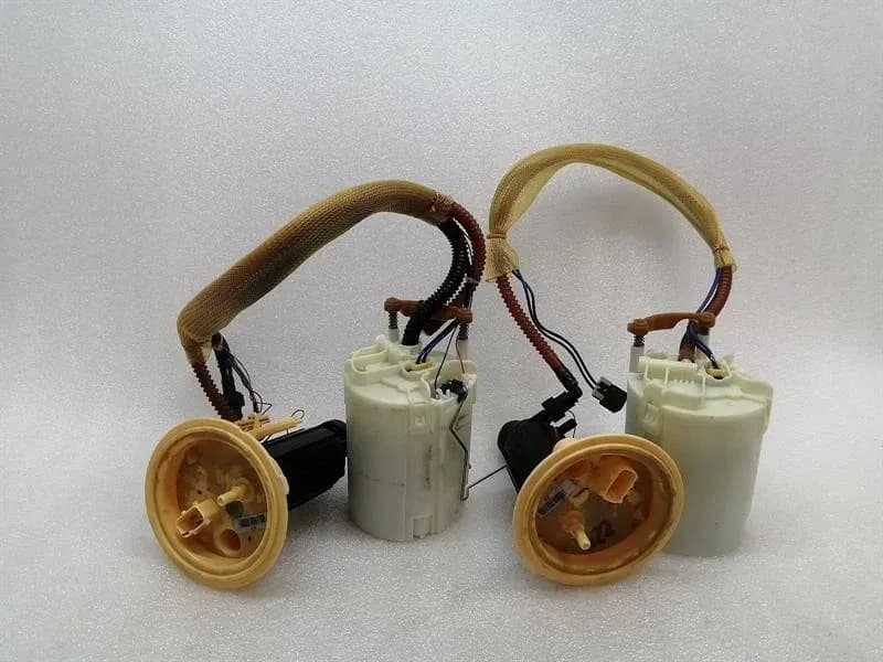 FERRARI Ferrari F12 Berlinetta F152 Fuel Pump Electric Set 272087 Fuel Pump Kit-