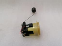 FERRARI Ferrari GTC4 Lusso T 3.9 V8 F151M Fuel Transmitter Unit 273540 Fuel Sender — thumbnail 8