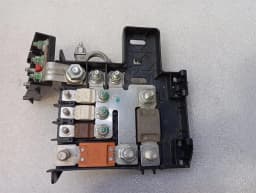 FERRARI Ferrari 812 Superfast F152M Battery Fuse Box 330703 Fuse Box — thumbnail 3