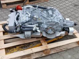 FERRARI 9300KM FERRARI GTC4 LUSSO T DCT 3.9 V8 F151M Gearbox 321441 DCT Gearbox 864807- — thumbnail 5