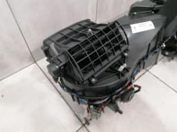 FERRARI FERRARI GTC4 LUSSO F151M COMPLETE A/C UNIT 88330900 RIGHT HAND DRIVE RHD- — thumbnail 4