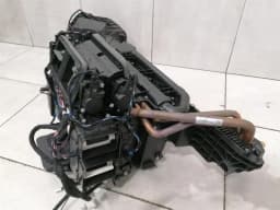 FERRARI FERRARI GTC4 LUSSO F151M COMPLETE A/C UNIT 88330900 RIGHT HAND DRIVE RHD- — thumbnail 6