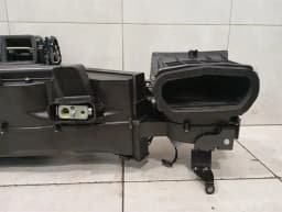 FERRARI FERRARI 812 SUPERFAST F152M HEATER UNIT EVAPORATOR 89052300 RIGHT HAND DRIVE RHD — thumbnail 4