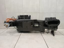 FERRARI FERRARI 812 SUPERFAST F152M HEATER UNIT EVAPORATOR 89052300 RIGHT HAND DRIVE RHD — thumbnail 1