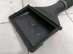 FERRARI Ferrari GTC4 Lusso F151M Airbox 265497 Air Filter Box — thumbnail 5