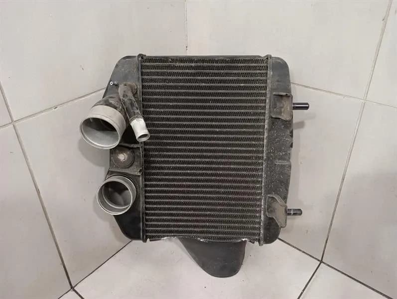 FERRARI Ferrari California T F149 14-17 Intercooler 307468 RH Intercooler