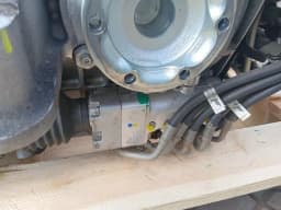 FERRARI 15000KM FERRARI 599 GTB F141 F1 GEARBOX 227408 GEARBOX 226556 TOP 248412 SET- — thumbnail 7