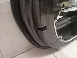 FERRARI Ferrari California T F149 14-17 Left Front Door 85679211 RHD Door Front Left — thumbnail 9