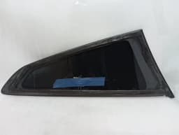 FERRARI Ferrari GTC4 Lusso F151M Left Rear 1/4 Glass 87916500 Door Panel 1/4 Rear LH- — thumbnail 6