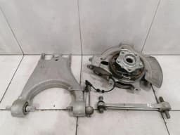 FERRARI Ferrari GTC4 Lusso F151M Left Rear Hub 294850 Wheel Bearing Housing Rear Left - — thumbnail 1