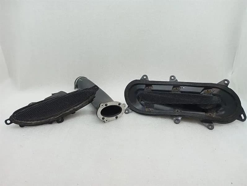 FERRARI Ferrari 812 Superfast F152M A/C Air Vent Duct Right 89073400 Right Air Duct-