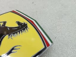 FERRARI FERRARI GTC4 LUSSO T 3.9 V8 F151M 87344500 SQUADRA CORSE SHIELD BADGE — thumbnail 7