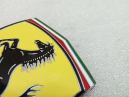 FERRARI FERRARI GTC4 LUSSO T 3.9 V8 F151M 87344500 SQUADRA CORSE SHIELD BADGE — thumbnail 5