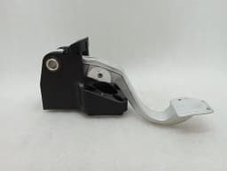 FERRARI FERRARI 812 SUPERFAST F152M BRAKE PEDAL 261846 RIGHT HAND DRIVE RHD — thumbnail 3