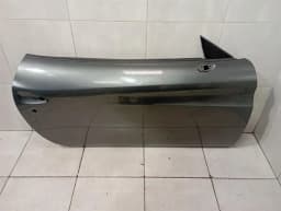 FERRARI Ferrari California T F149 14-17 right front door 85680611 RHD door front right- — thumbnail 1