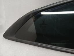 FERRARI Ferrari GTC4 Lusso F151M Right Rear 1/4 Glass 87916400 Door Panel 1/4 Rear RH- — thumbnail 3