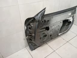 FERRARI Ferrari California T F149 14-17 right front door 85680611 RHD door front right- — thumbnail 9