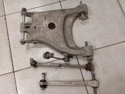 FERRARI Ferrari California T F149 Right Rear Hub 294851 F12 GTC4 Rear Wheel Bearing Housing — thumbnail 8
