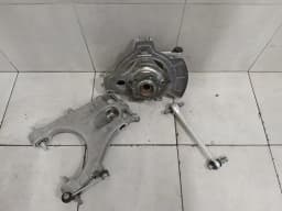 FERRARI Ferrari GTC4 Lusso F151M Right Rear Hub 294851 Wheel Bearing Housing Rear Right - — thumbnail 2